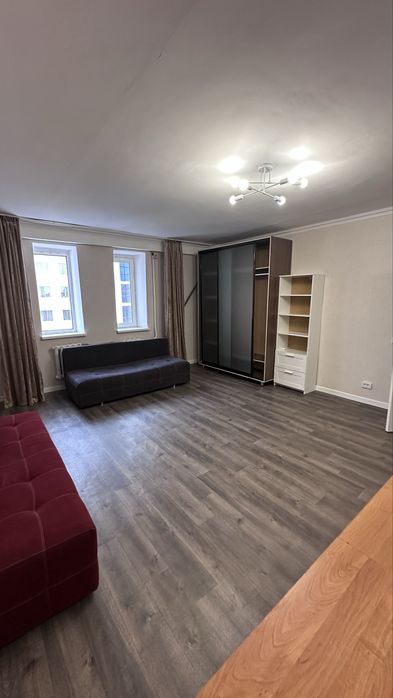 Сдам квартиру помесячно.