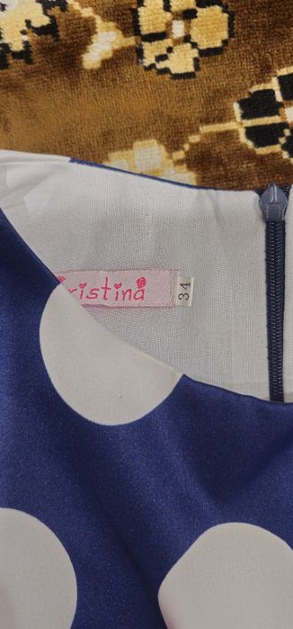 Платье в горошек