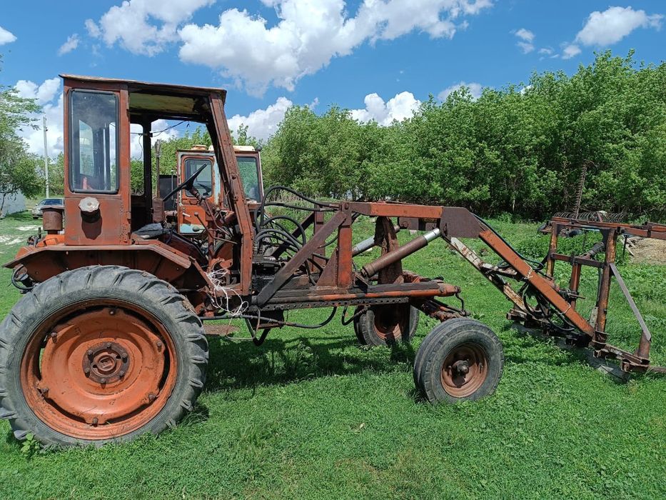 продам трактор Т16