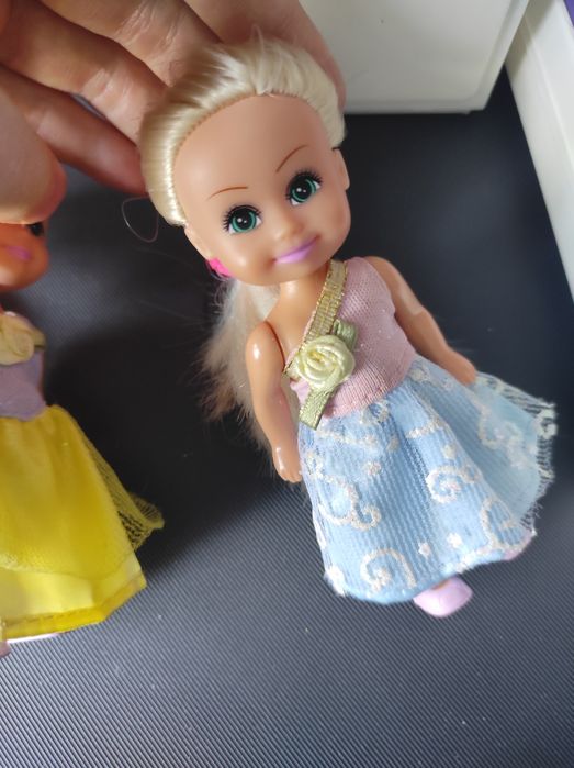 Продам кукол (1 шт 400 тг)