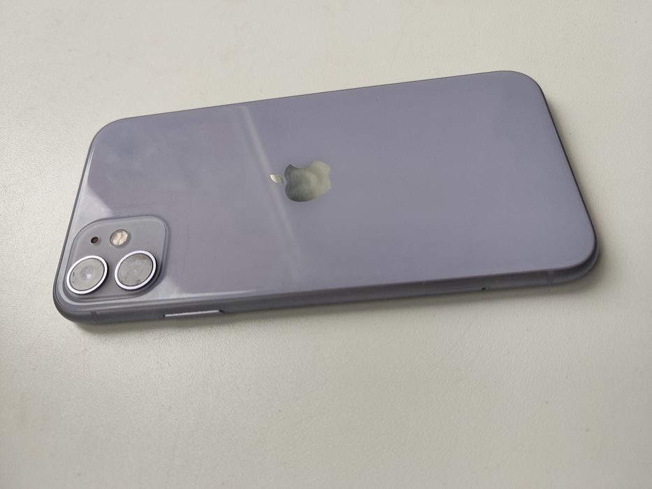 Подам iPhone 11, 128 gb