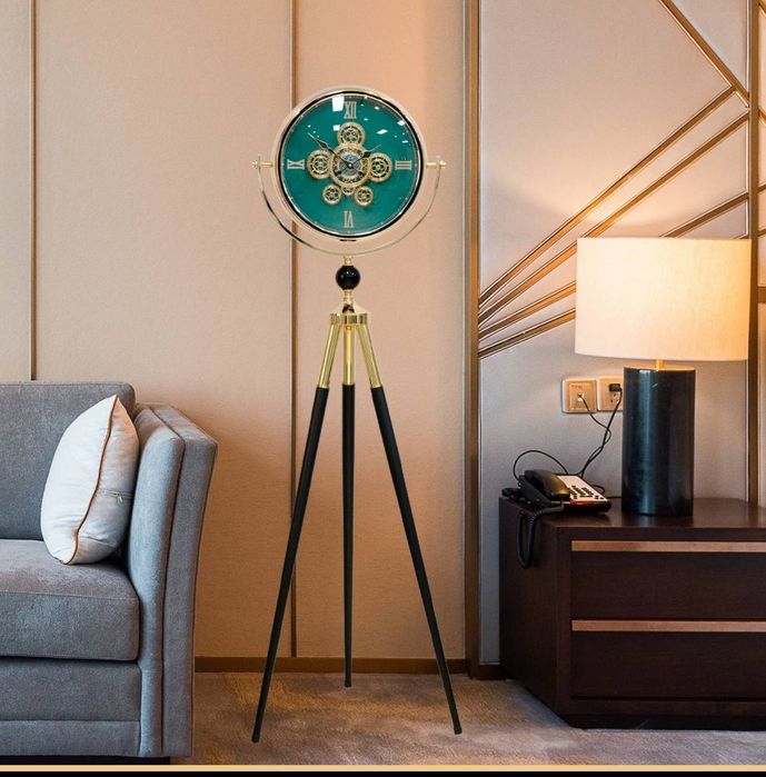 Напольные часы немецкий  качестве часы