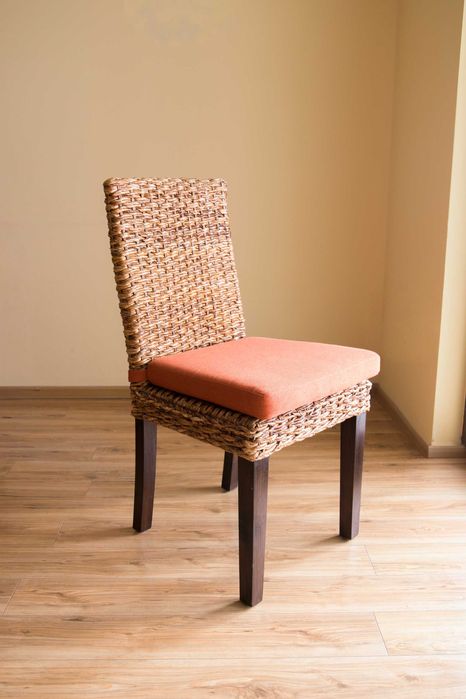 Столове от ратан - ръчна изработка.