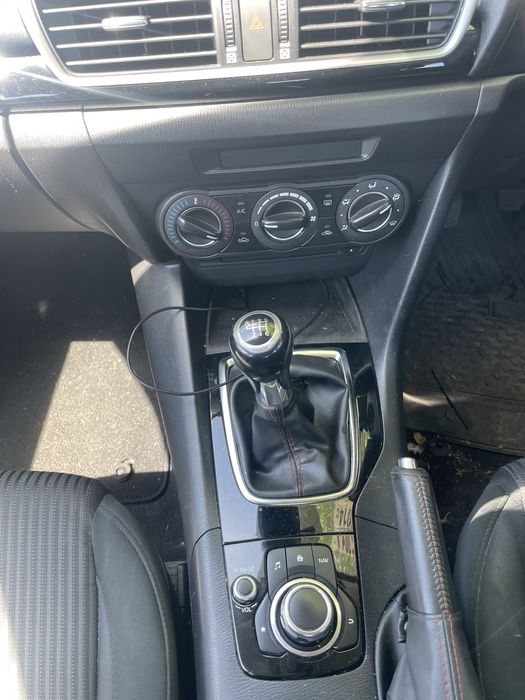 mazda 3 2.2 дизел на части mazda 3