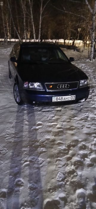 Продам машину ауди а6 с5