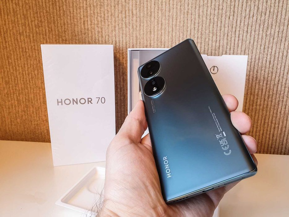 Смартфон HONOR 70 (8/256GB) Crystal Silver