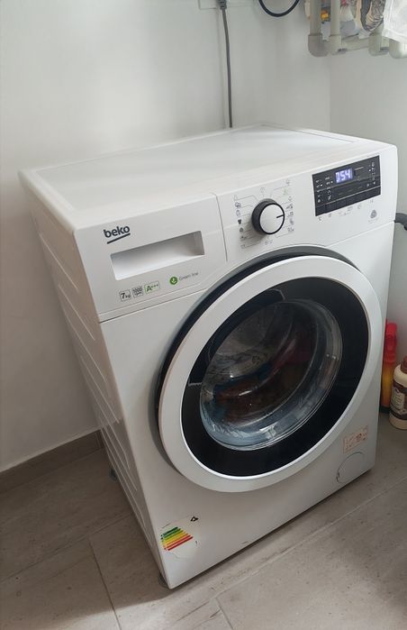 Vand mașina de spalat 7kg