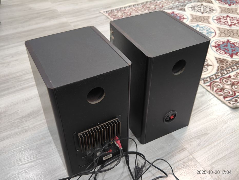 Колонки Microlab Solo 2