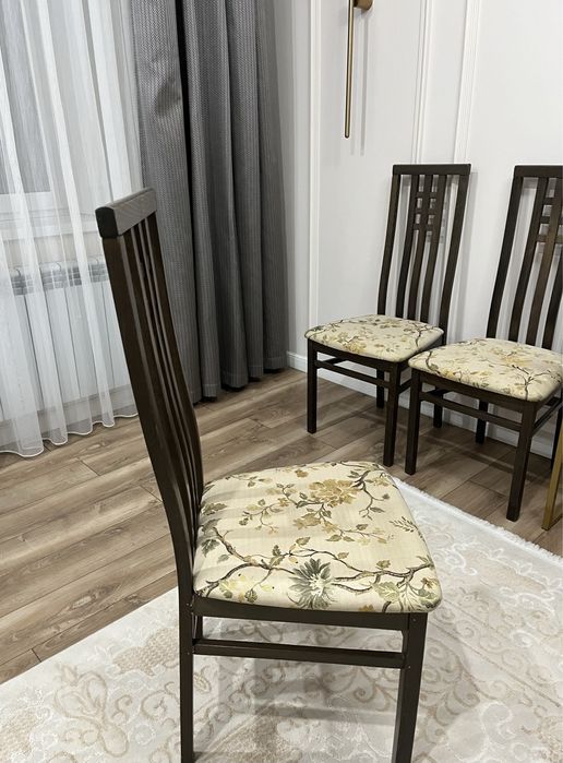 Стулья б/у 5 штук