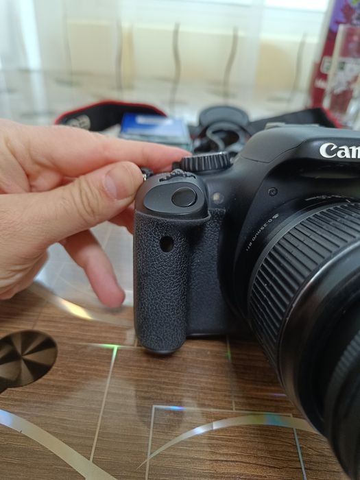 Фотоапарат Canon EOS 550D+обектив