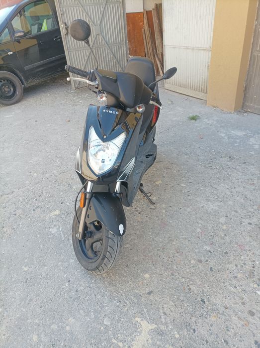Скутер Kymco 50 куб.