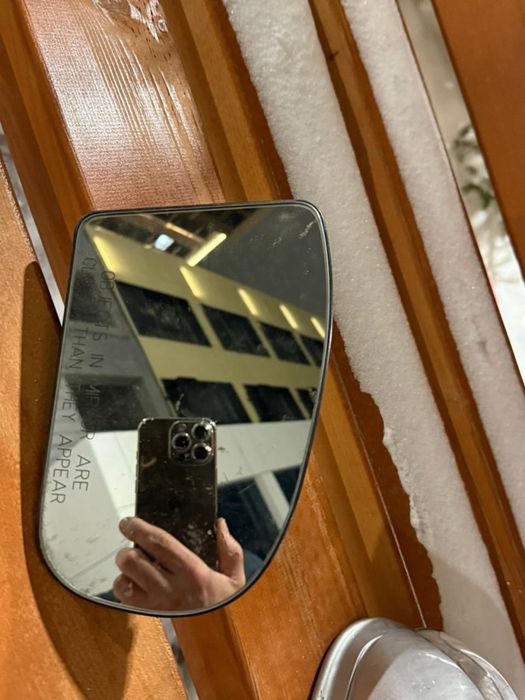 Зеркало и корпус