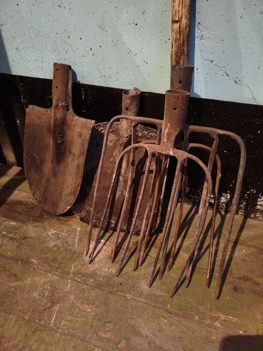 Продам садовый инвентарь