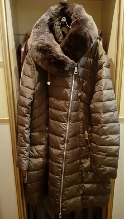 Продам хороший пуховик