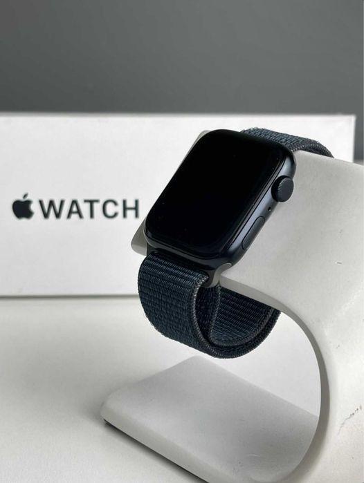 Apple watch se 44 mm 90 % akb