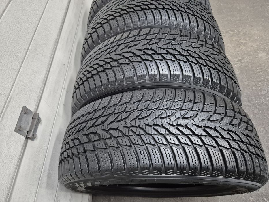 Anvelope nokian 205/55/16