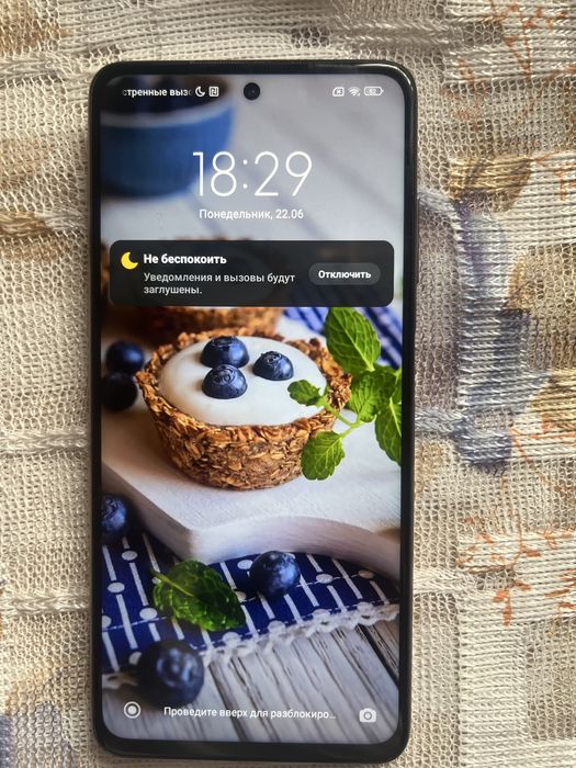 Продам телефон Poco X3 NFC