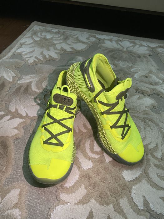 Все оригинал кроссовки по 600 000 оригинал