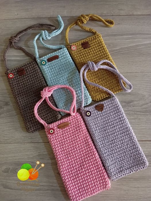 Вязаные сумочки для телефона.
Связанны из ЭКО - шнура 3мм
Размеры:
Роз