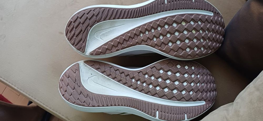 Nike летни маратонки 41,26.5см