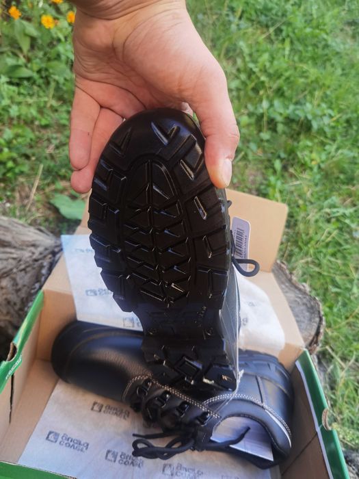 Работни обувки COVER GUARD метално бомбе