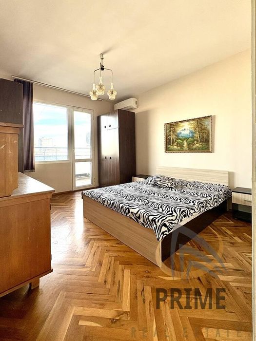 Дава се под наем Тристаен апартамент в Бургас, Братя Миладинови - 110 кв.м за 561 € - Снимка #5