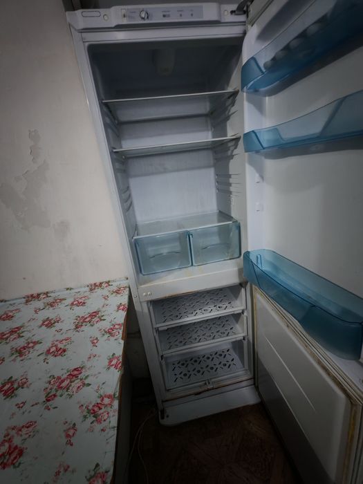 Тоңазтқыш Холодильник