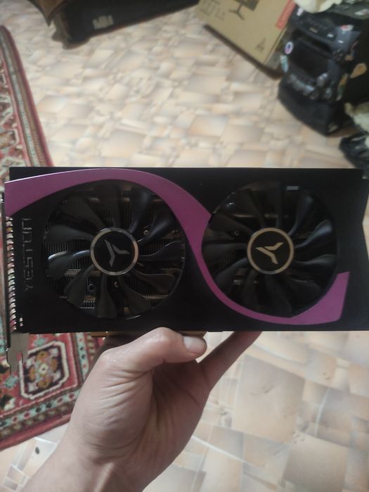 Продаю видео карту