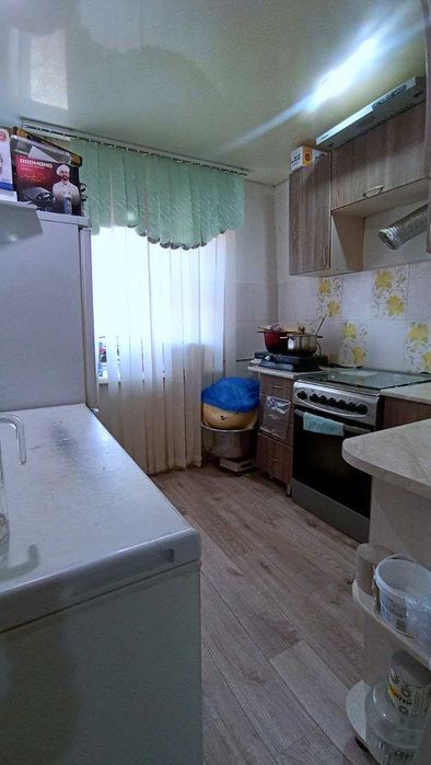 2-комнатная по Республике ][
