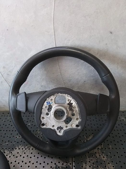 Volan piele in 3 spite cu comenzi si padele audi a4 b9 8w 8w0419091ek