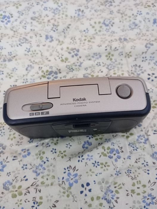 Aparate foto digitale ITP și pe film