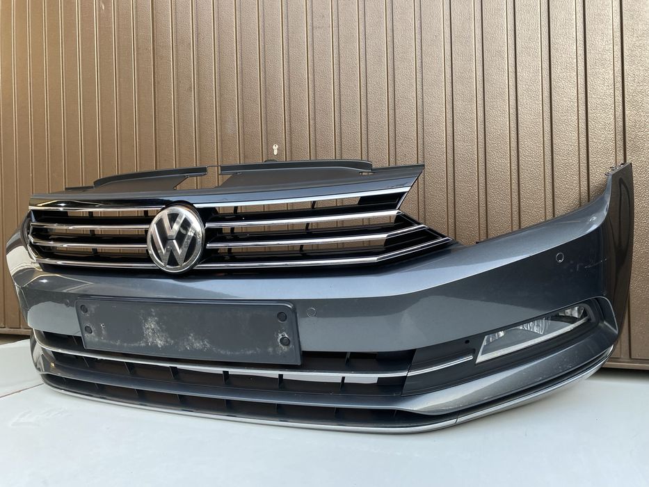 Bara fata vw Passat B8 HIGHLINE 2015-2022 cu senzori cod culoare LR7H