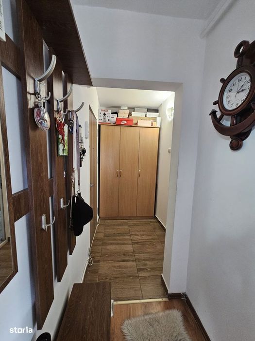 Apartament 3 camere etaj 2 central Mioveni