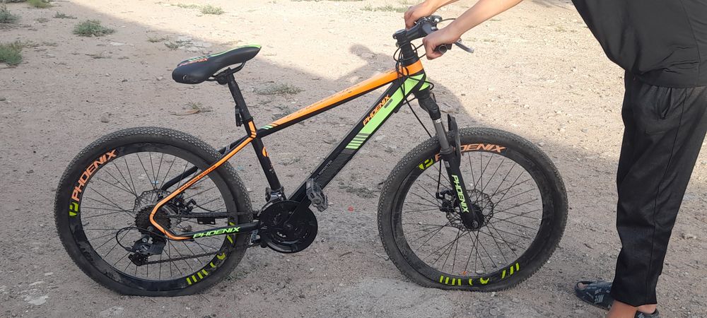 Велик телефон матасикл