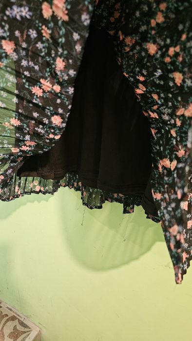 Рокля с шарки Reserved