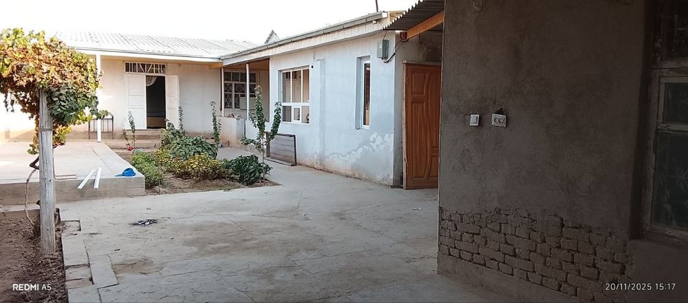 Shoshilinch uy sotiladi