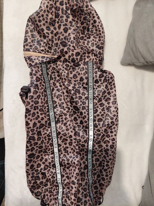 Кучешки якенца М