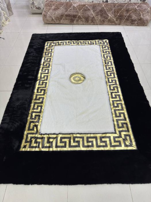 2/3 yevro uslubdagi ajoyib arnametli