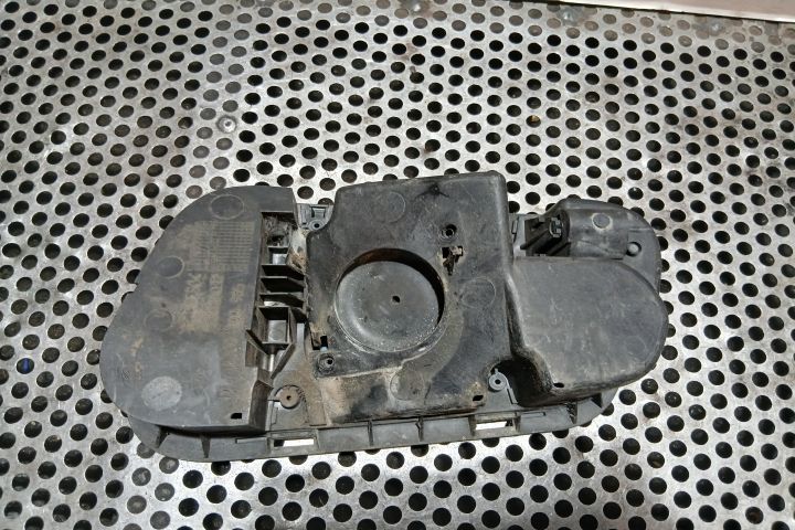 Usita rezervor 8200100985 8200100985 Renault Espace a 4-a generatie