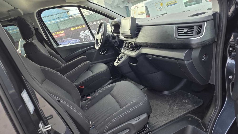 Inchiriere Auto / Rent a Car 7+1