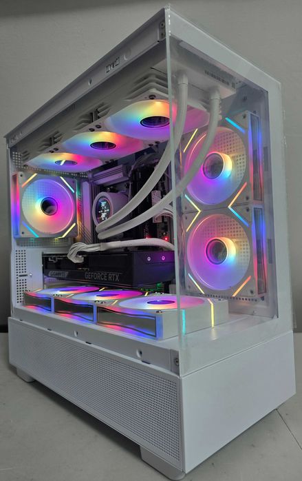 PC Gaming White Ryzen 7 9800X3D RTX 5070