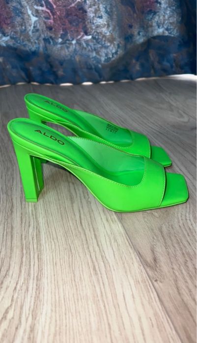Papuci verde neon Aldo