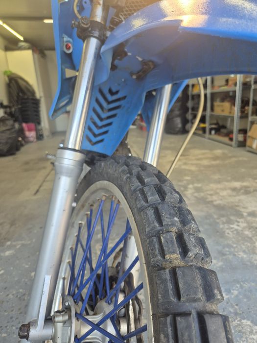 Motocicleta Cross 200cc Suzuki