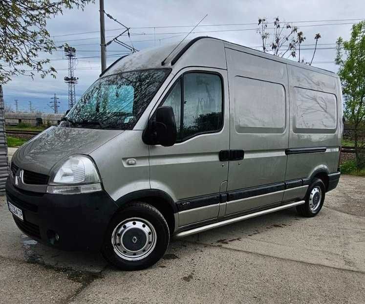 Бус Под наем Renault Master – висока база, под наем Стара Загора 30 евро