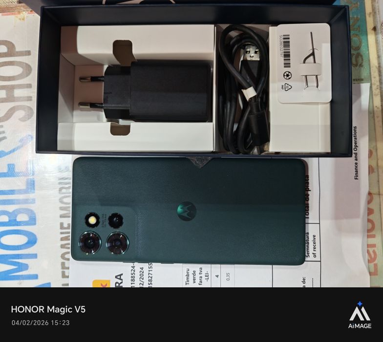 Motorola Edge 50 - 512 GB  / 12 GB RAM  impecabil/ Factura și Garantie