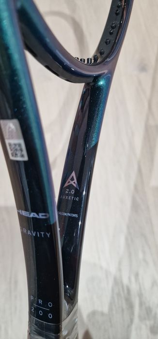 Vând racheta Head Gravity Pro 2025 Nouă