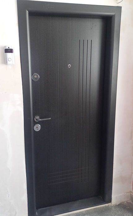 Apartament 2 camere decomandate  cartier Cet Nord  et 2