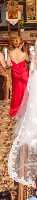 Rochie de mireasa  si rochie de nasa