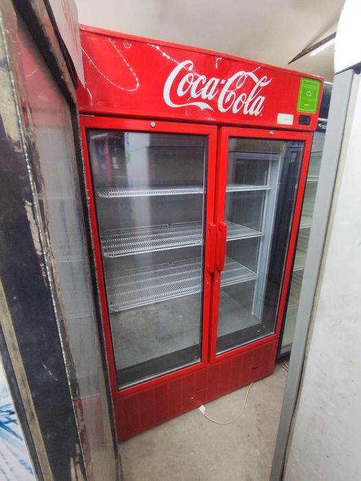 Холодильники стеклянные