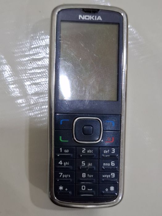 Nokia 6275 телефон сотилади.